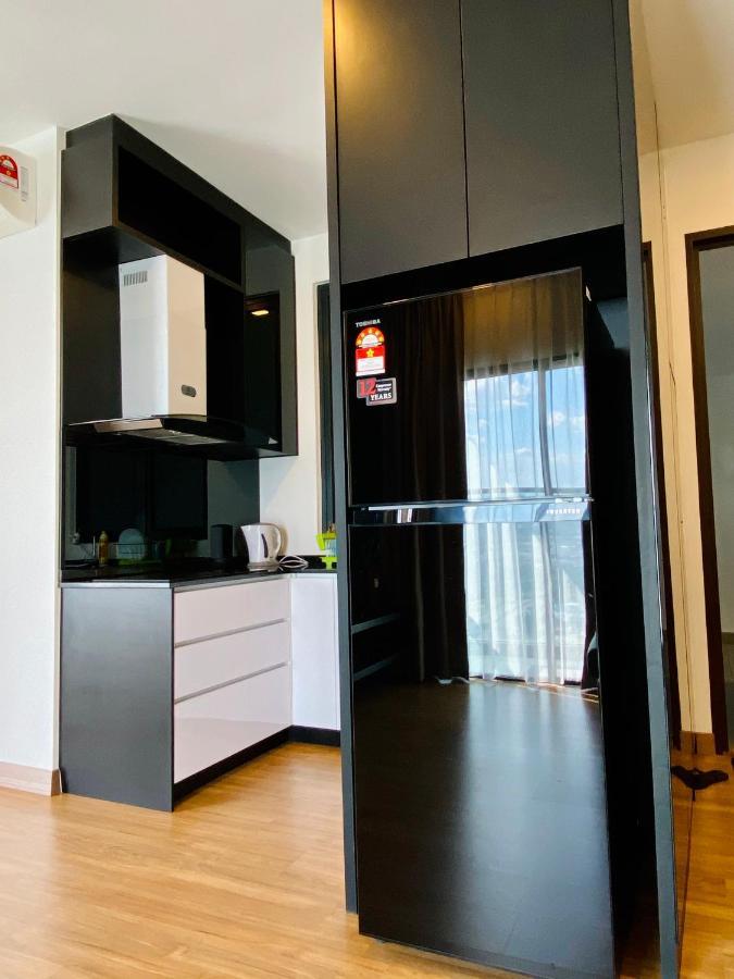 Dream Suite 2 - Landmark Residence 1, High Floor, Nice View, Wi-Fi & Tv Box Kajang Luaran gambar