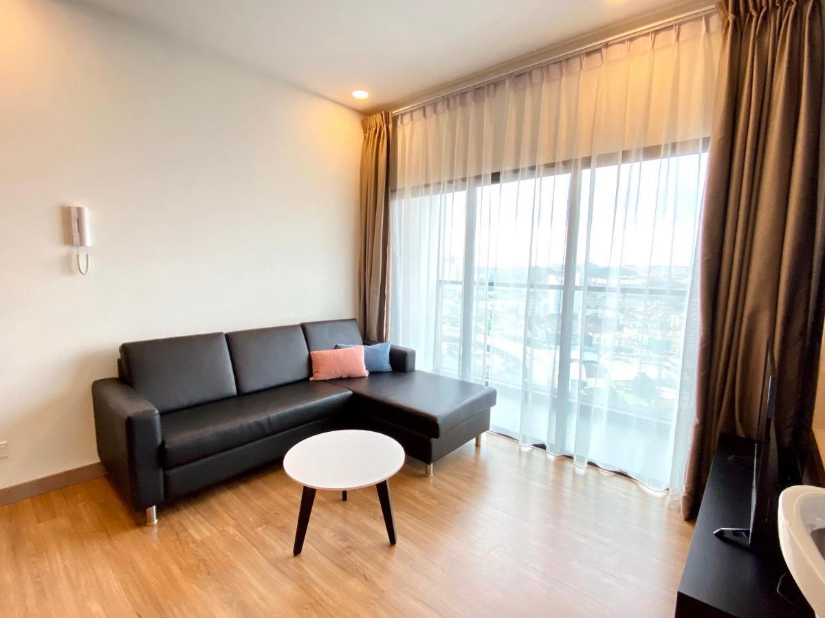 Dream Suite 2 - Landmark Residence 1, High Floor, Nice View, Wi-Fi & Tv Box Kajang Luaran gambar