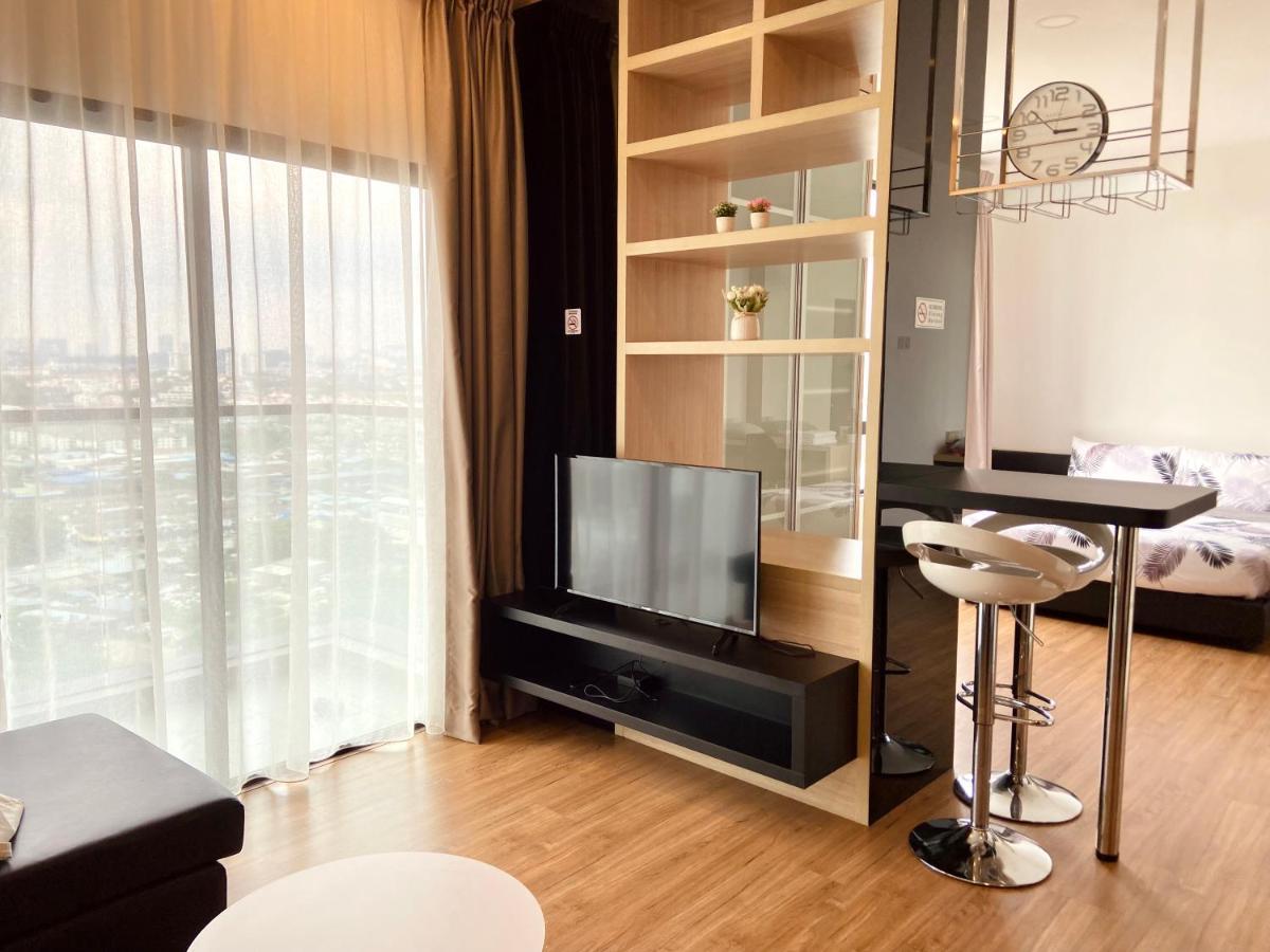 Dream Suite 2 - Landmark Residence 1, High Floor, Nice View, Wi-Fi & Tv Box Kajang Luaran gambar